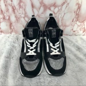 Micheal kors black and silver sneakers!